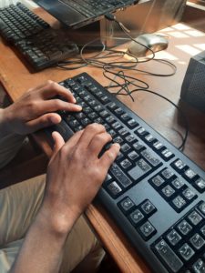 Teclados Braille Implaser-Elkartenet-Nepal