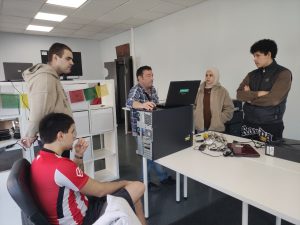 photo_5838937666332855618_y